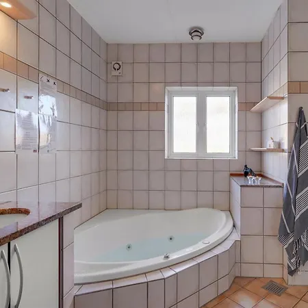 Oneida Holiday home Blavand